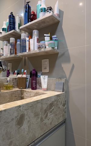 Apartamento à venda com 68m², 2 quartos e 1 vaga Apartamento à venda com 68m², 2 quartos e 1 vagaBanheiro