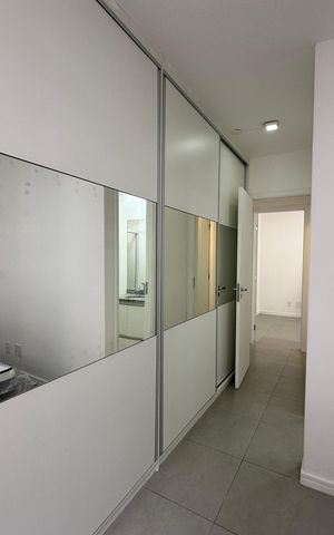 Apartamento à venda com 63m², 2 quartos e 1 vaga Apartamento à venda com 63m², 2 quartos e 1 vagaSuíte