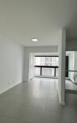Apartamento à venda com 63m², 2 quartos e 1 vaga Apartamento à venda com 63m², 2 quartos e 1 vagaSala
