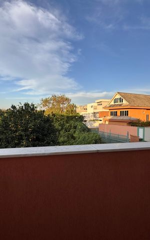 Casa de condomínio à venda com 270m², 4 quartos e 2 vagas