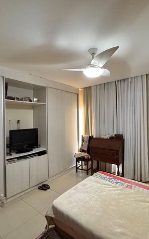Casa de condomínio à venda com 270m², 4 quartos e 2 vagas