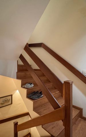 Casa de condomínio à venda com 270m², 4 quartos e 2 vagas