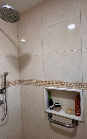 Casa de condomínio à venda com 270m², 4 quartos e 2 vagas