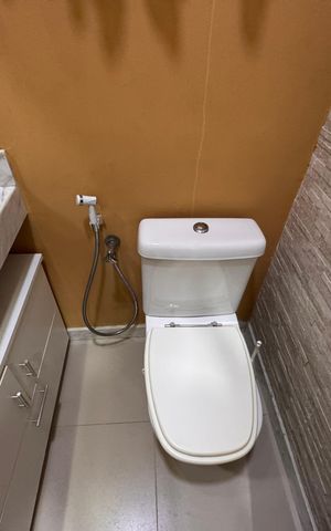 Casa de condomínio à venda com 270m², 4 quartos e 2 vagas