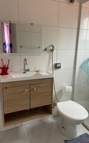 Casa à venda com 180m², 3 quartos e 2 vagas