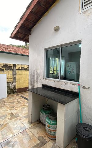Casa à venda com 180m², 3 quartos e 2 vagas