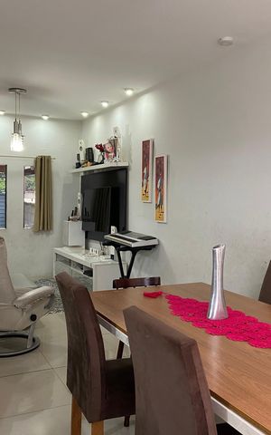 Casa à venda com 180m², 3 quartos e 2 vagas