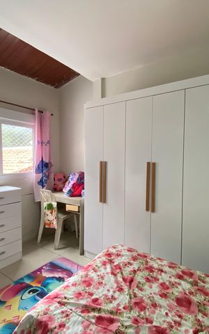 Casa à venda com 180m², 3 quartos e 2 vagas