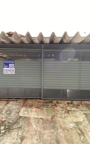 Casa à venda com 180m², 3 quartos e 2 vagas