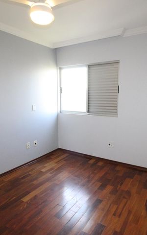 Apartamento para alugar com 186m², 4 quartos e 3 vagasQuarto 2
