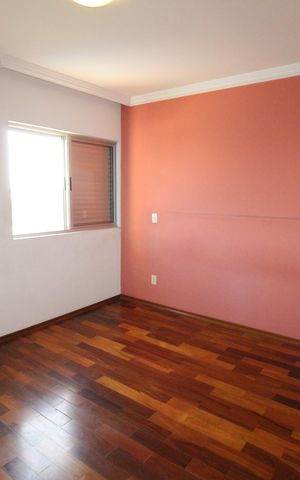 Apartamento para alugar com 186m², 4 quartos e 3 vagasSuíte