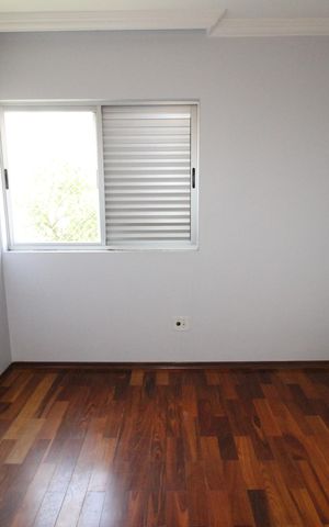 Apartamento para alugar com 186m², 4 quartos e 3 vagasQuarto 2