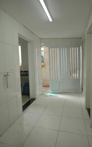 Casa à venda com 160m², 5 quartos e 2 vagasÁrea de Serviço