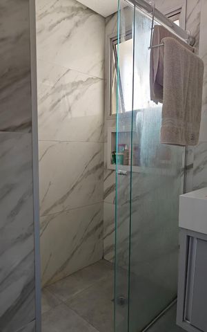 Apartamento à venda com 85m², 2 quartos e 2 vagas Apartamento à venda com 85m², 2 quartos e 2 vagasBanheiro