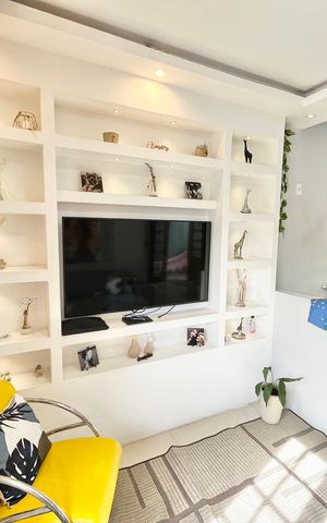 Casa à venda com 180m², 4 quartos e 2 vagas Casa à venda com 180m², 4 quartos e 2 vagasSala/Cozinha