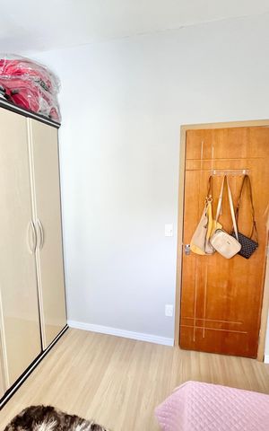Casa à venda com 180m², 4 quartos e 2 vagas Casa à venda com 180m², 4 quartos e 2 vagasQuarto 4
