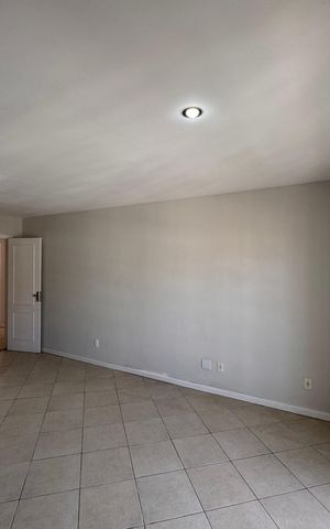Apartamento à venda com 269m², 4 quartos e 3 vagas