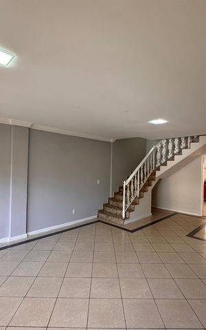 Apartamento à venda com 269m², 4 quartos e 3 vagas
