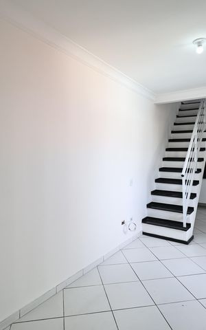 Apartamento à venda com 108m², 2 quartos e 2 vagasSala
