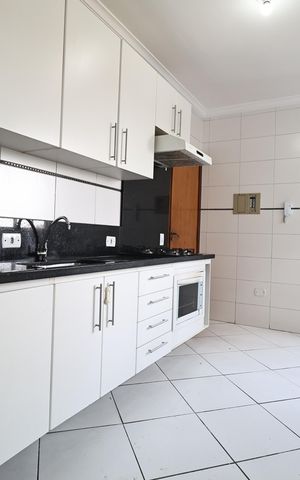 Apartamento à venda com 108m², 2 quartos e 2 vagasCozinha