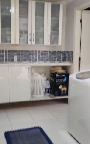 Casa à venda com 250m², 3 quartos e 4 vagas