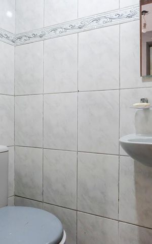 Casa à venda com 120m², 3 quartos e 2 vagasLavabo