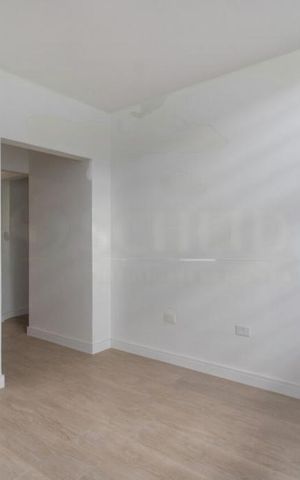 Casa à venda com 212m², 4 quartos e 4 vagas