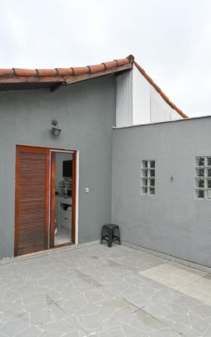 Casa à venda com 125m², 3 quartos e 2 vagasVaranda da Suíte