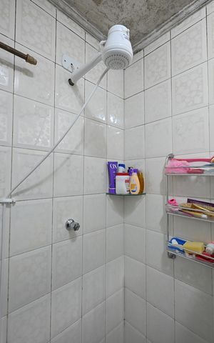 Casa à venda com 125m², 3 quartos e 2 vagasBanheiro Suíte 