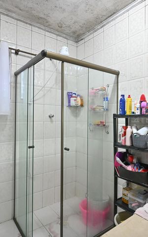 Casa à venda com 125m², 3 quartos e 2 vagasBanheiro Suíte 