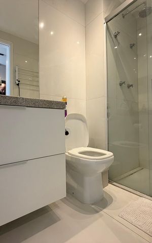 Studio à venda com 26m², 1 quarto e sem vaga Studio à venda com 26m², 1 quarto e sem vagaBanheiro