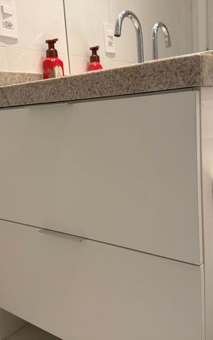 Studio à venda com 26m², 1 quarto e sem vaga Studio à venda com 26m², 1 quarto e sem vagaBanheiro