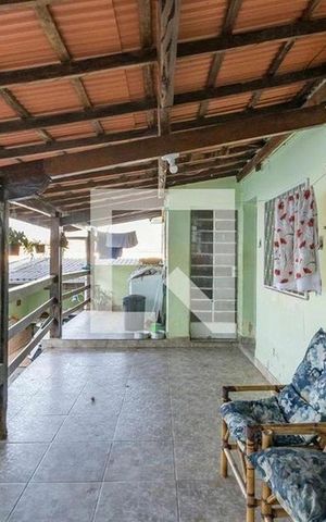 Casa à venda com 200m², 4 quartos e 5 vagasÁrea externa