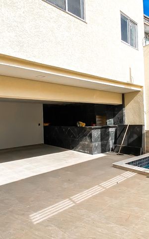 Casa à venda com 118m², 3 quartos e 4 vagasGaragem 