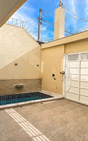 Casa à venda com 118m², 3 quartos e 4 vagasGaragem 