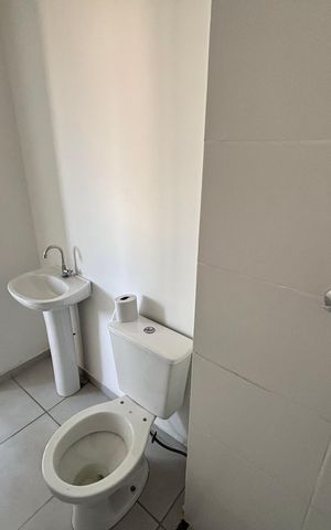 Apartamento para alugar com 38m², 2 quartos e sem vagaBanheiro
