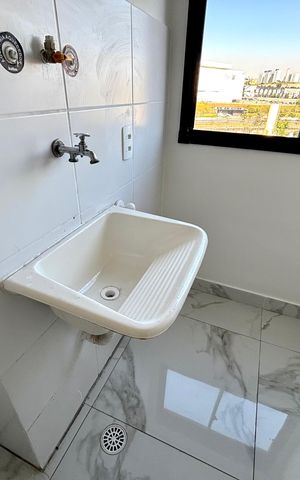 Apartamento para alugar com 38m², 2 quartos e sem vagaÁrea de Serviço