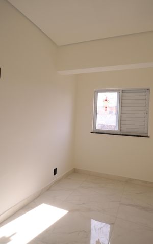 Casa à venda com 118m², 3 quartos e 4 vagasQuarto 2