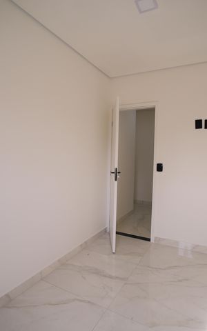Casa à venda com 118m², 3 quartos e 4 vagasQuarto 2