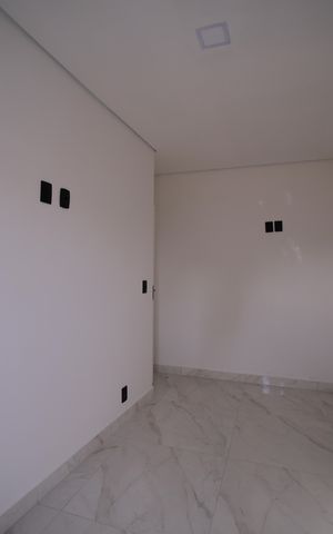 Casa à venda com 118m², 3 quartos e 4 vagasQuarto 3