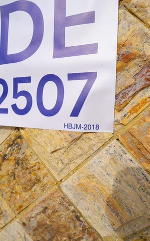 Casa à venda com 118m², 3 quartos e 4 vagasinstalada dia 09/06/2026 Placa : HBJM-2018