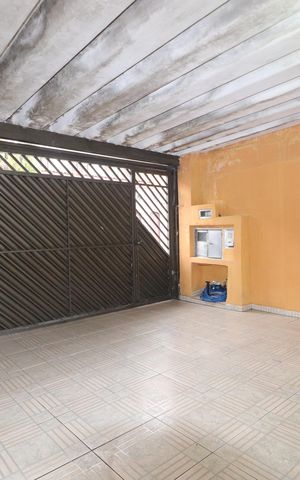 Casa à venda com 156m², 2 quartos e 2 vagasGaragem