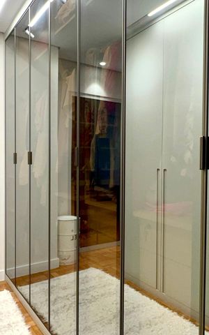 Apartamento para alugar com 180m², 3 quartos e 1 vaga Apartamento para alugar com 180m², 3 quartos e 1 vagaCloset da suíte