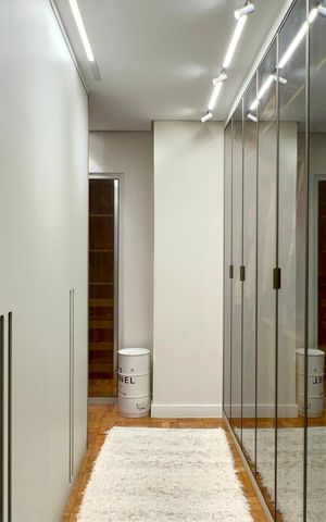 Apartamento para alugar com 180m², 3 quartos e 1 vaga Apartamento para alugar com 180m², 3 quartos e 1 vagaCloset da suíte
