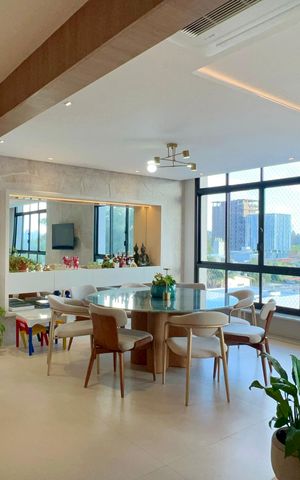 Apartamento para alugar com 180m², 3 quartos e 1 vaga Apartamento para alugar com 180m², 3 quartos e 1 vagaEntrada