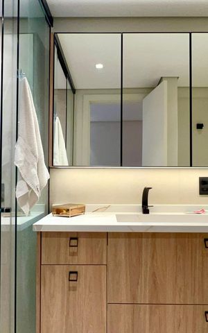 Apartamento para alugar com 180m², 3 quartos e 1 vaga Apartamento para alugar com 180m², 3 quartos e 1 vagaBanheiro da Suíte