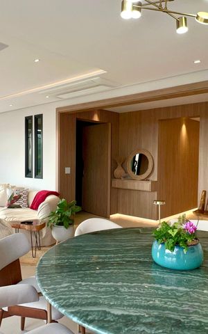 Apartamento para alugar com 180m², 3 quartos e 1 vaga Apartamento para alugar com 180m², 3 quartos e 1 vagaSala de Jantar