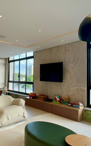 Apartamento para alugar com 180m², 3 quartos e 1 vaga Apartamento para alugar com 180m², 3 quartos e 1 vagaSala de TV