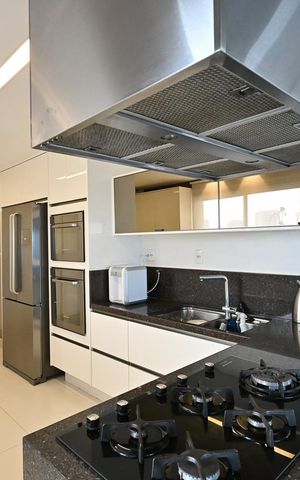 Apartamento à venda com 260m², 3 quartos e 4 vagasCozinha