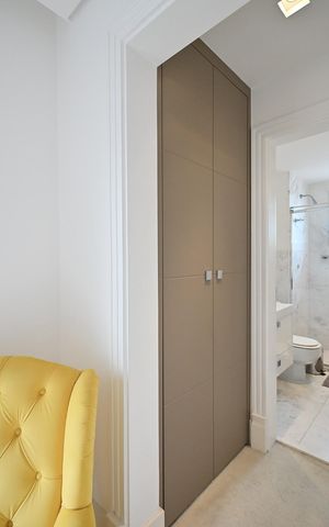 Apartamento à venda com 260m², 3 quartos e 4 vagasBanheiro 1 da  Suíte 1